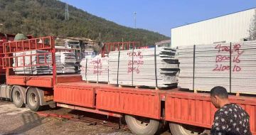 兰州 芝麻灰花岗岩光面毛板出货日常