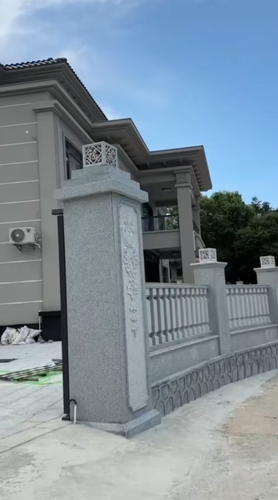 兰州 芝麻白别墅围墙栏杆，私人订制