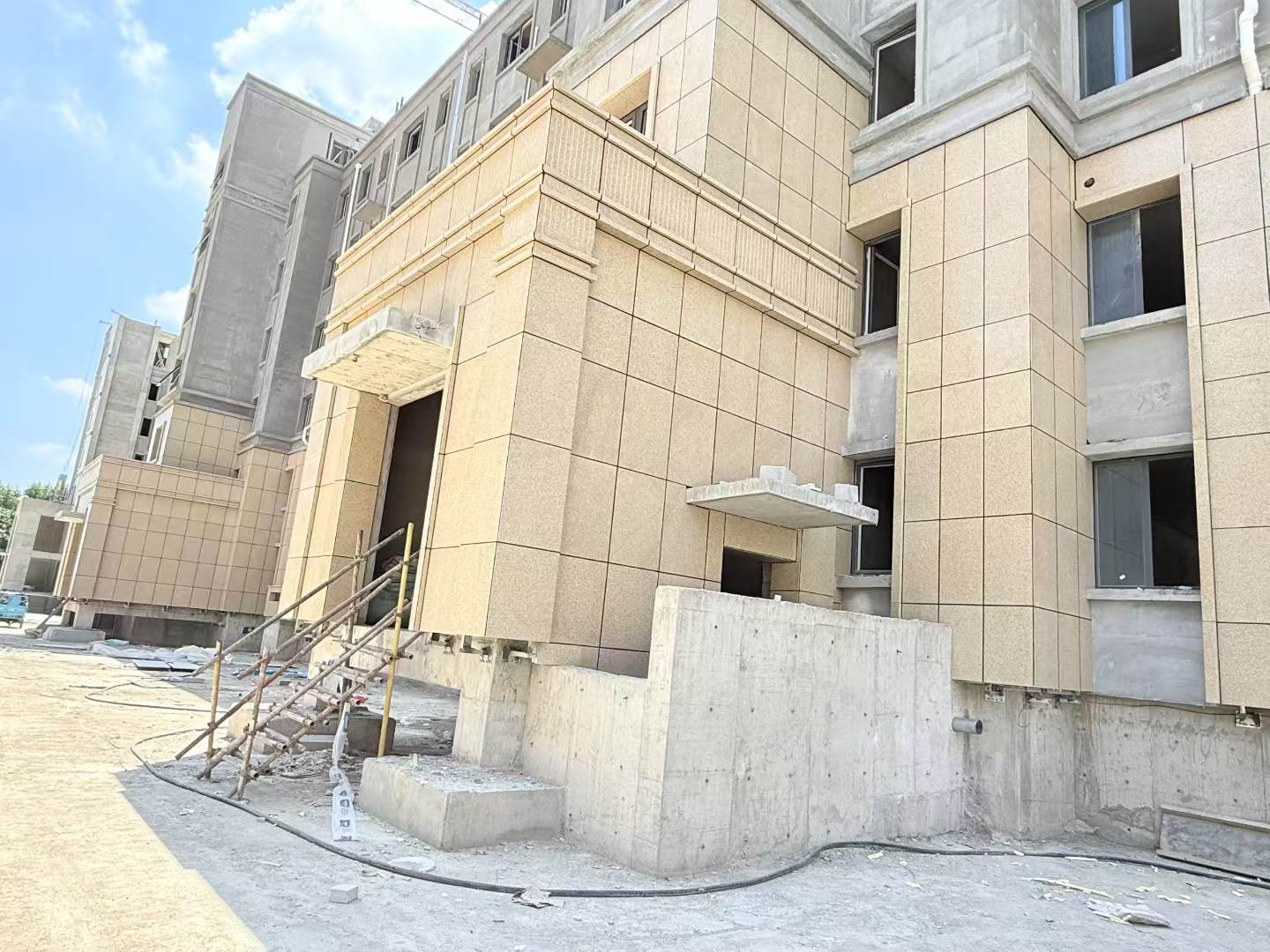 兰州 黄金麻干挂，工地实拍